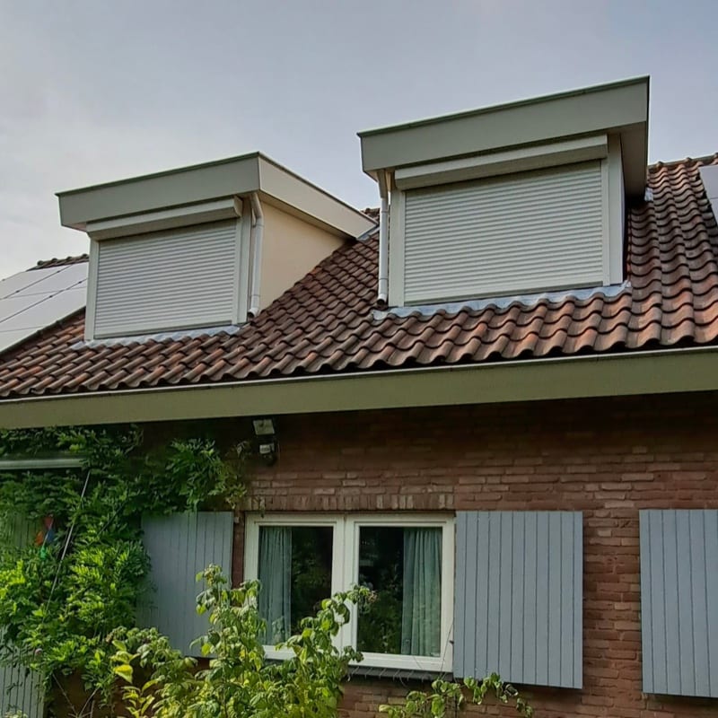 Rolluiken {? Ook in Tholen